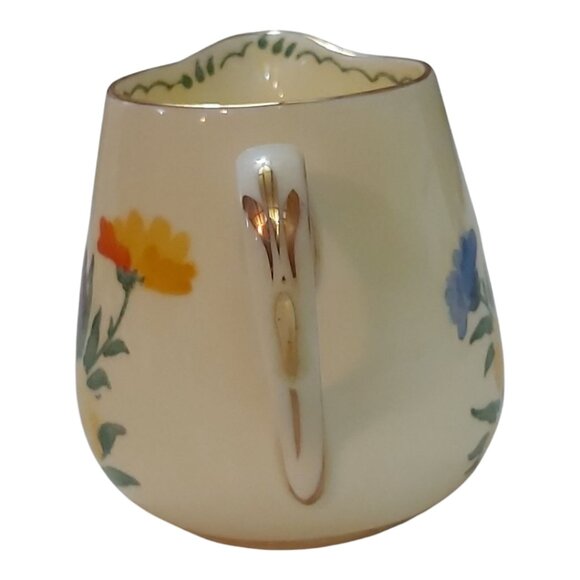 Vintage Crown Staffordshire Creamer - 1930s Floral Pattern, Gold Trim, 4 oz - Picture 4 of 7